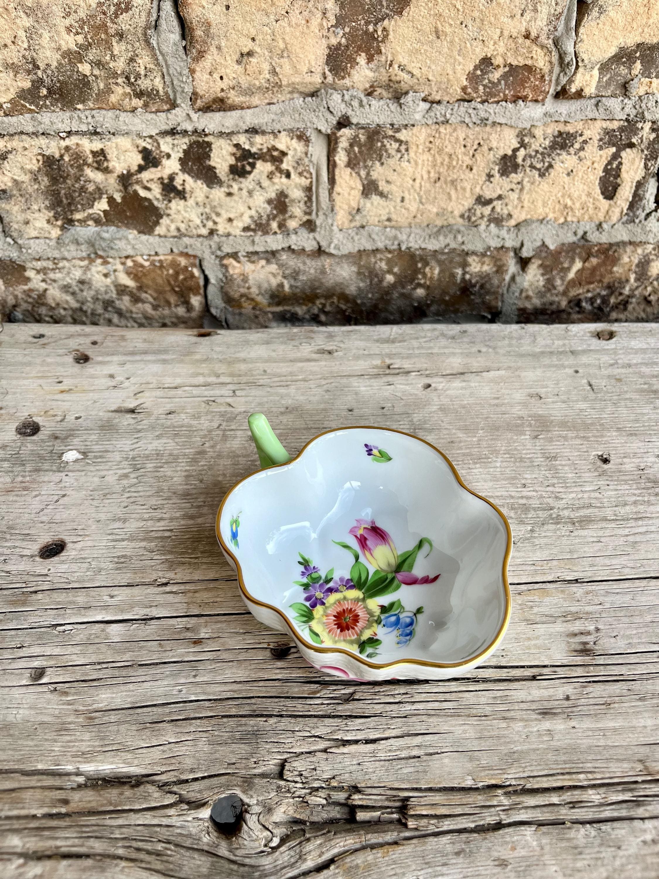 Herend Porcelain / Thousand Flowers / Green Handle / Hand Painted