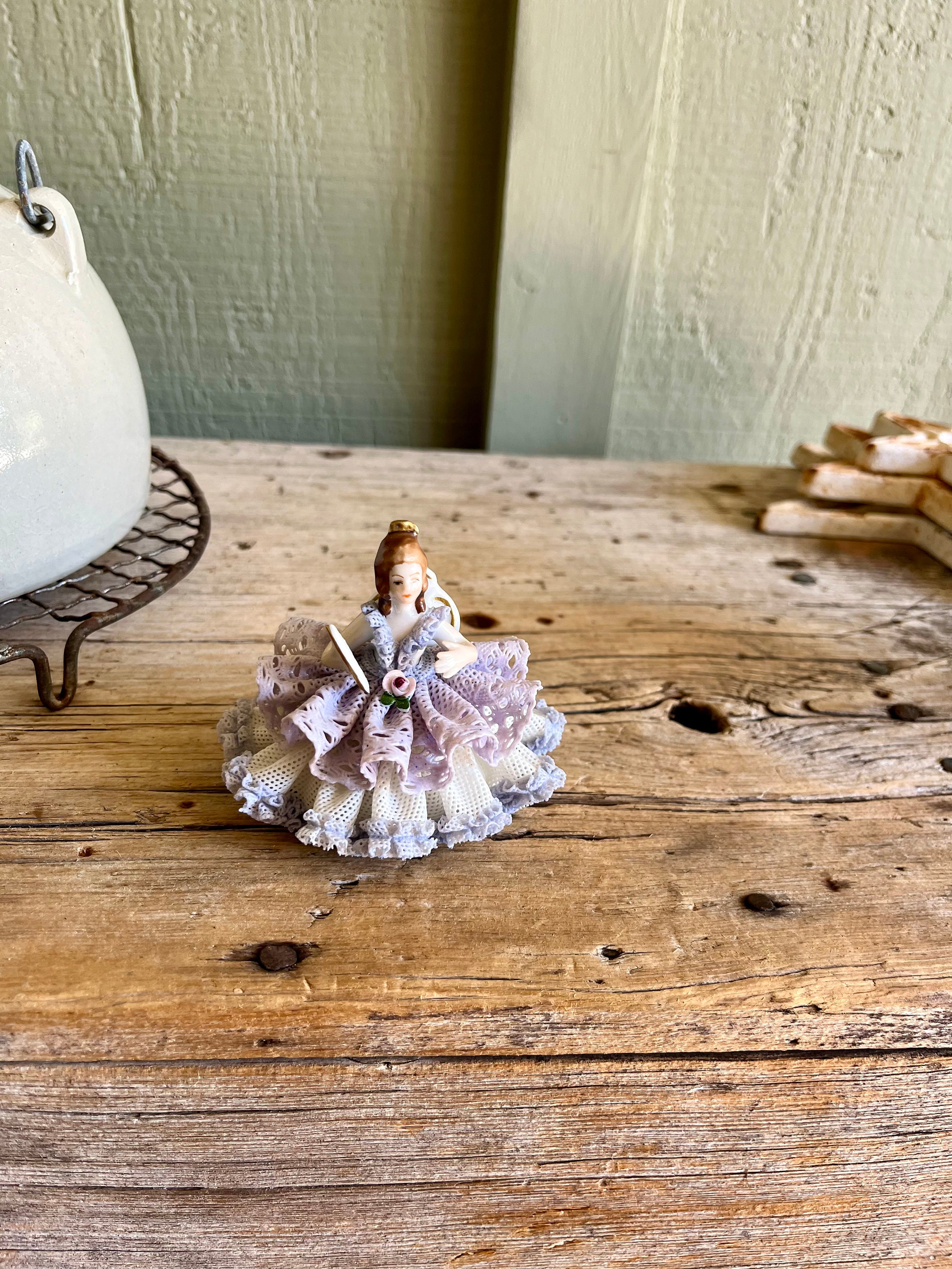 Original Dresden / Lace Figurine / Lady Sitting on Settee / Fancy