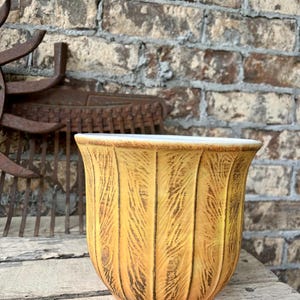 McCoy Pottery / Stoneware Planter  / Yellow Orange / Wheat Stalks / Textured / White Interior / 6.50 Inch / 8 Inch Wide /