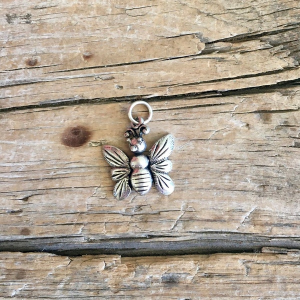 Sterling Silver Charm / Butterfly / Mechanical Wings / Movable Wings / Movable Head / Black Lines /