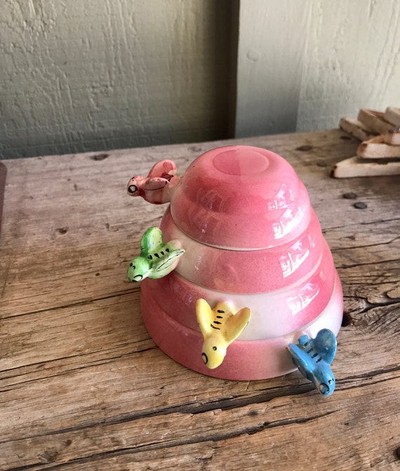 M-G Inc / Pink / Ceramic Measuring Cups / Bee and Beehive / 1 - Etsy  Australia