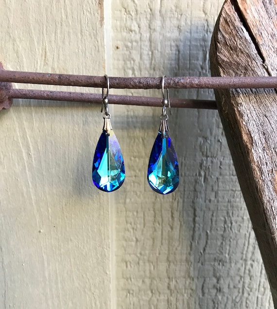 Swarovski Crystal / Austrian Crystal / Dangle Earr