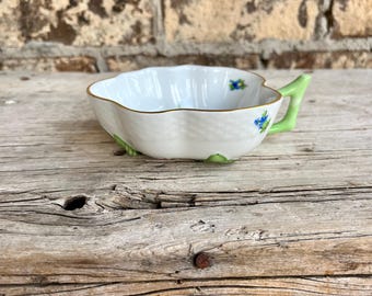 Herend Porcelain / Thousand Flowers / Green Handle / Hand Painted