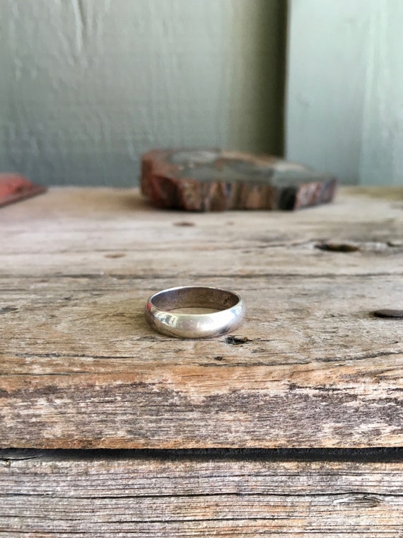 Sterling Silver Ring / 5mm / Plain / Domed / Weddi