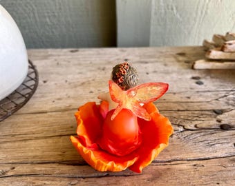 Westland Giftware / Angel Figurine / Brown Hair / Floral / Big