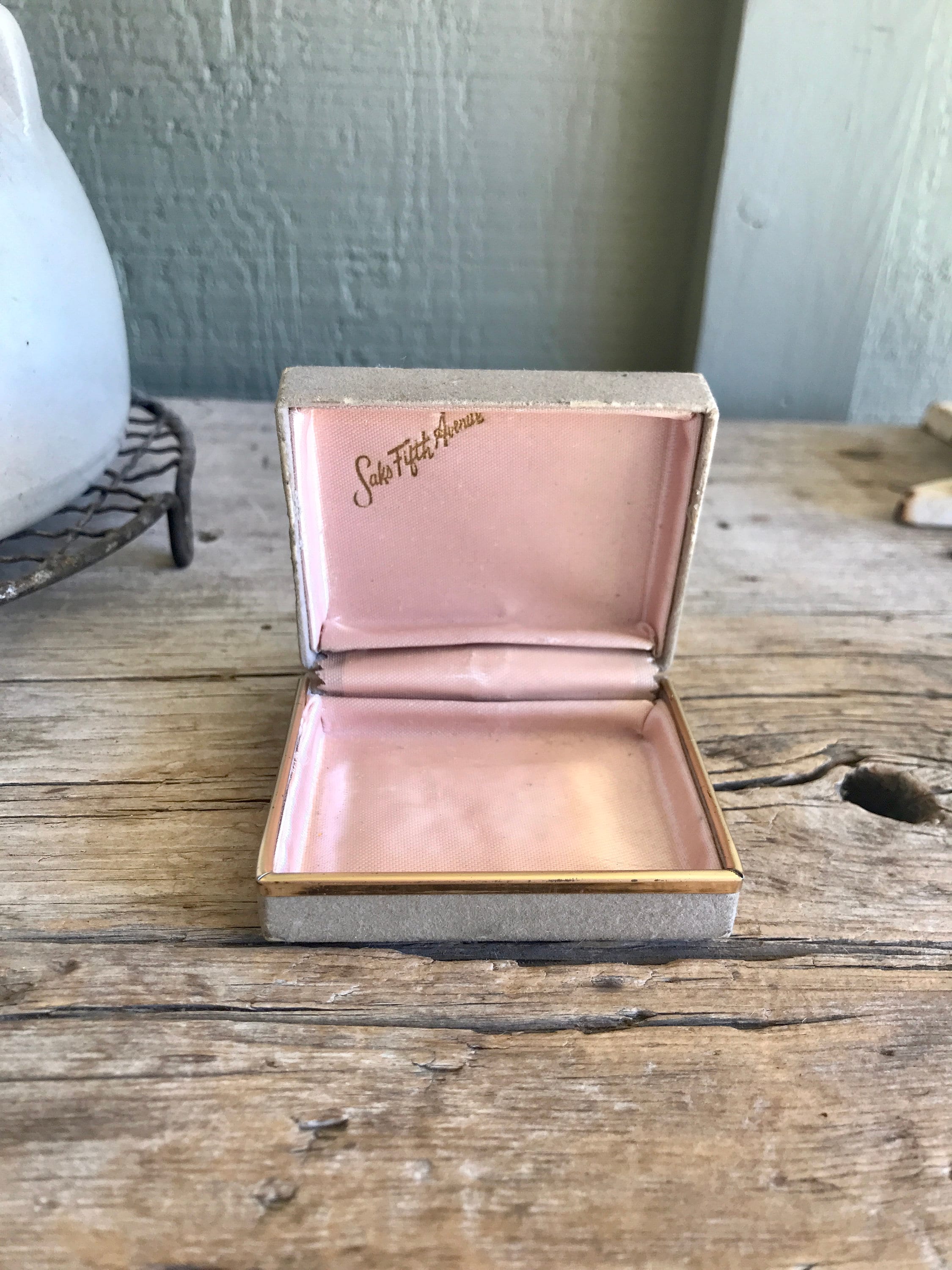 Saks jewelry deals box