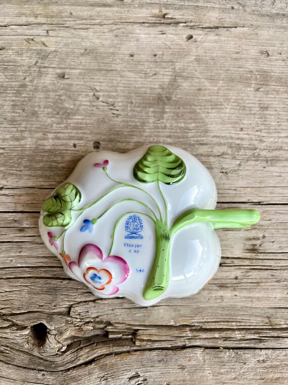 Herend Porcelain / Thousand Flowers / Green Handle / Hand Painted