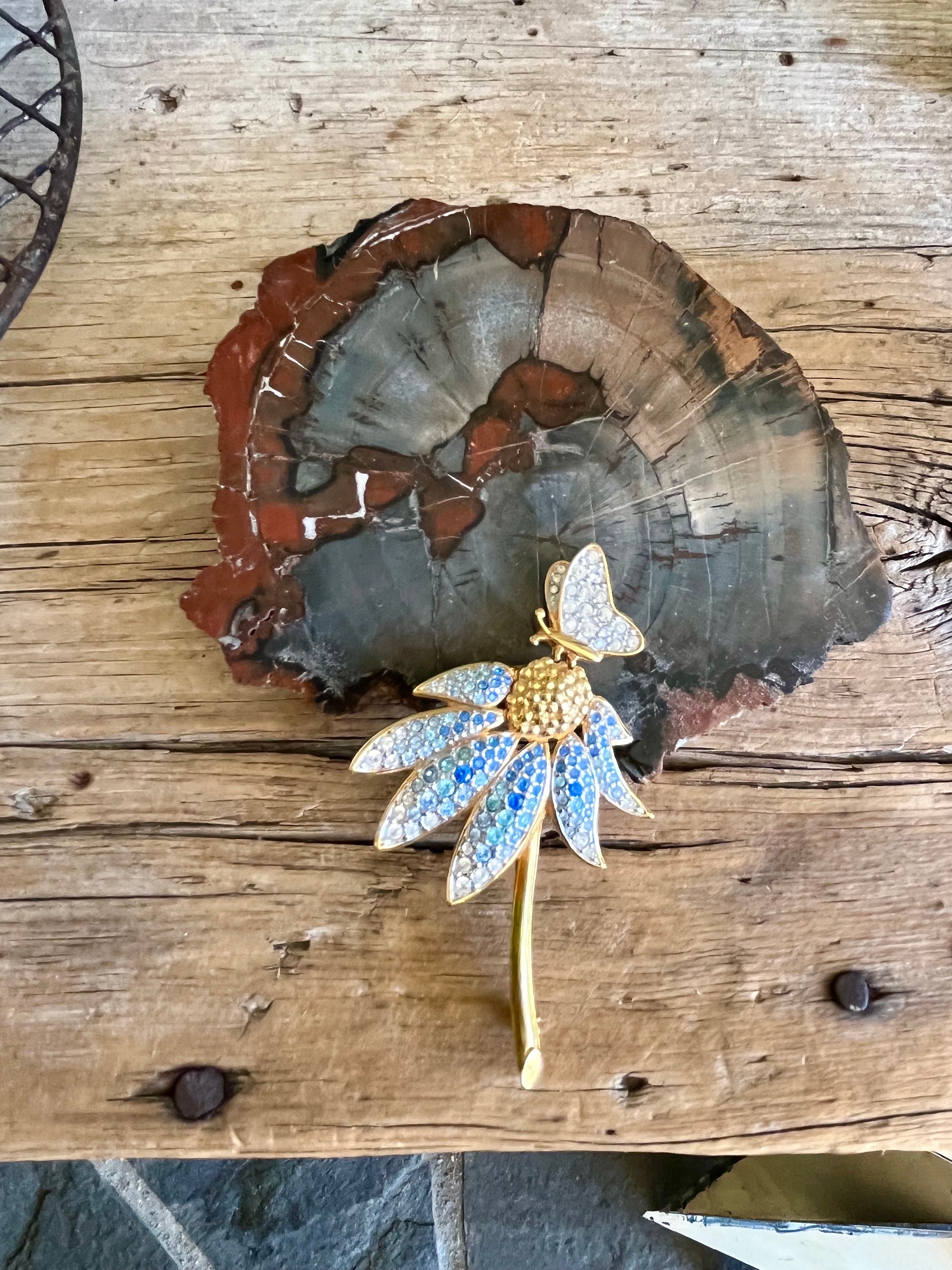 Swarovski Crystal / Gold Tone / Large Brooch / Clear Butterfly