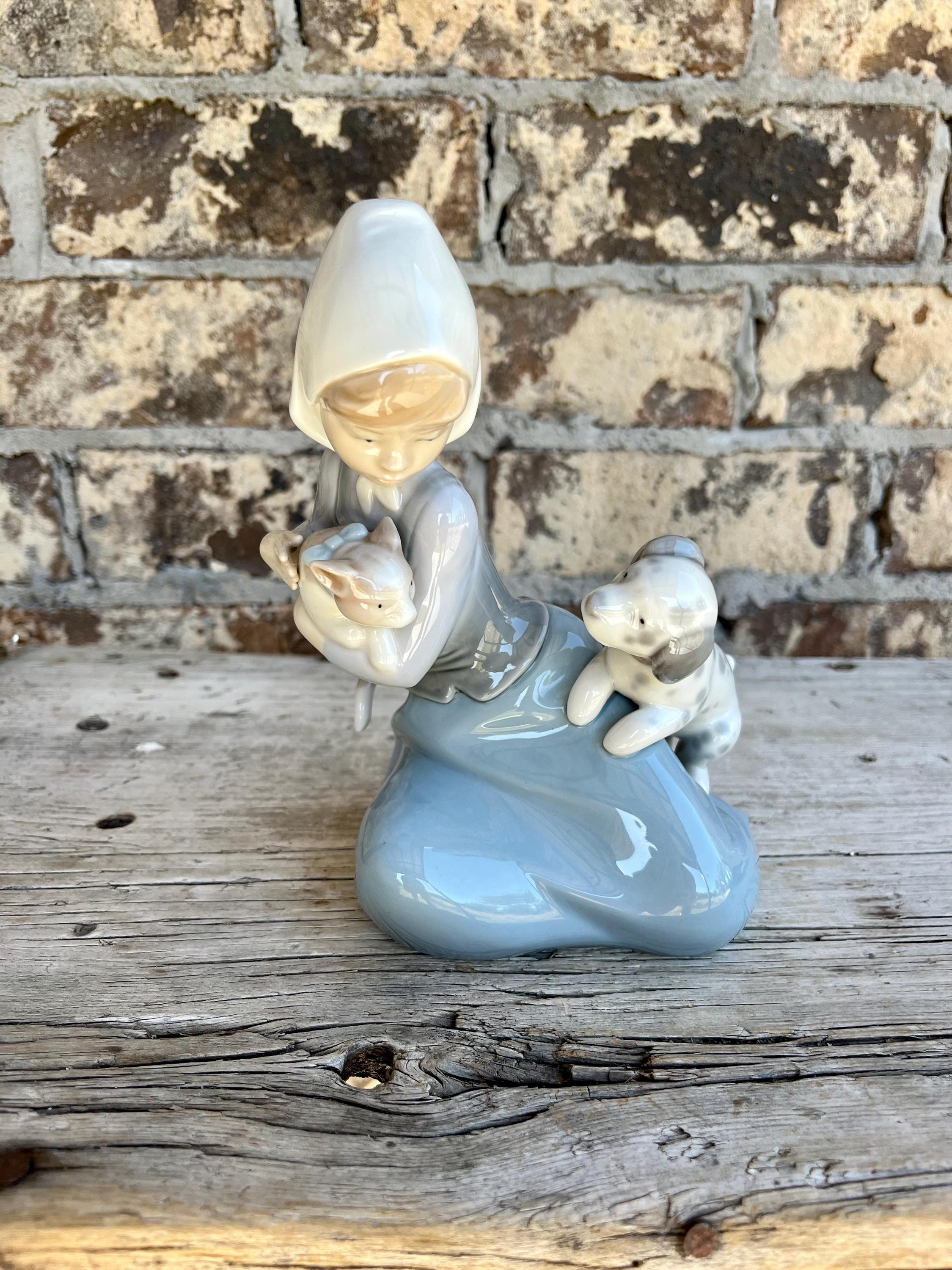 Lladro Little Girl With Kitten - Etsy