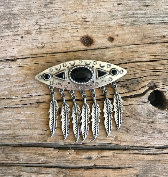 Silver Tone / JJ Jonette Brooch / Big Brooch / Black Stones / Etch Work /  Dangling Feathers / 3 Inch Wide / 2.50 Inches Long / 7 Feathers - Etsy