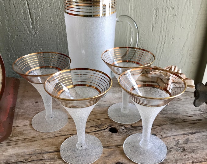 Martini Glass / Martini Pitcher / 4 Glasses / Gold / Frosted / Sugar