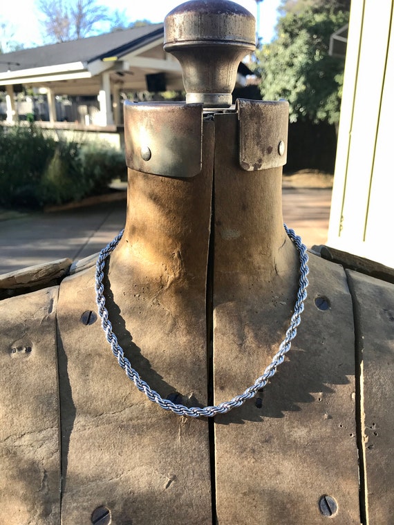 Silver Tone / Chain Link / Rope Chain / Twist Chai