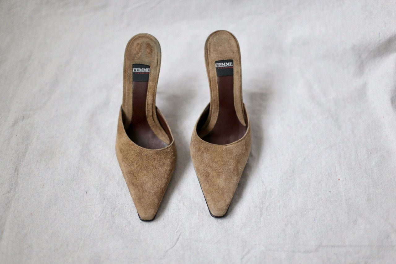 pointed toe stiletto mules