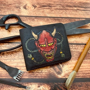 Cartera de cuero negro con máscara japonesa Hannya, hecha a mano, cuero repujado, billetera plegable para hombre, tatuaje de la vieja escuela, artesanía de cuero de Ucrania, tallado