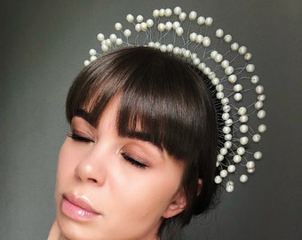 pearl headpiece, pearl crown, white bridal tiara, bridal headpieces, pearl headdress, pearl tiara, pearls headpieces, white pearl hair vine