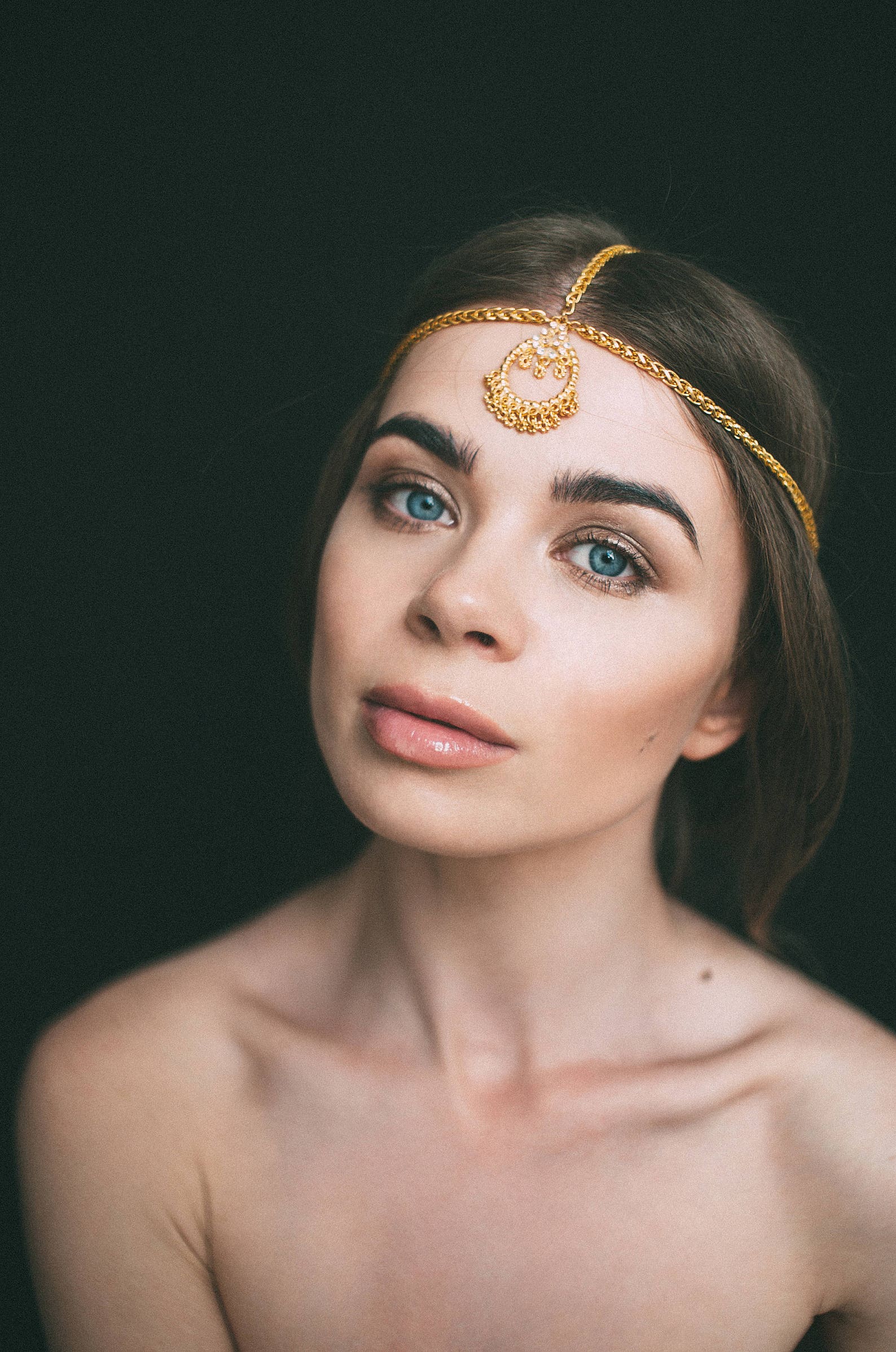 tikka indian headpiece