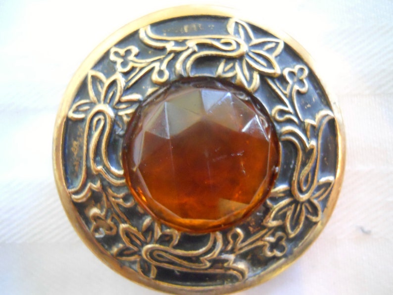 Gay 90s button~Antique Orange Color~ glass set in Brass 1 12 inch