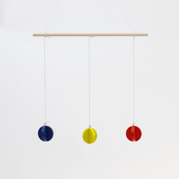 Primary Colours Mobile. Tactile Mobile. Red, Yellow and Blue Spheres Mobile. Montessori Inpired Mobile 3-6 months. Baby Mobile. Hanging Toy.