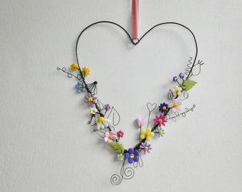 Heart, wreath, daisies, daisy, primrose, anniversary, wire art, wire flowers, clay flowers, daisy, wire heart, gift, present, Easter