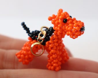 Figura de perro Airedale, Welsh o Lakeland Terrier, dije de joyería hecha a mano con cuentas, regalo para amantes de los perros, dije de joyería para mascotas, tamaño del animal 3D: 2.5 cm (1 pulgada)