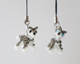 Figura de husky hecha a mano con cuentas, dije de perro malamute pequeño, cachorro de cuentas de vidrio checo, regalo para amantes de los perros, figura coleccionable de animales en 3D