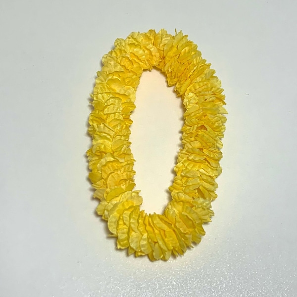 Doll Flower Lei - Yellow