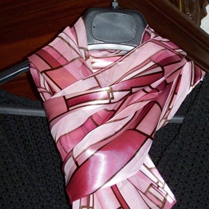 Long vintage Scarf in rosé with geometrical pattern, ca. 12''x54'', 1970ies image 2