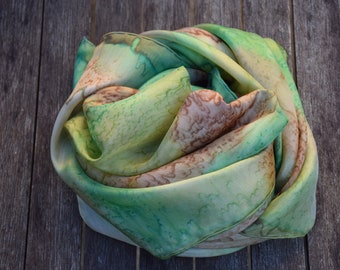 Square silkscarf, scarf in brown and green, size ca. 35''x35'', handmade headscarf, handpainted scarf