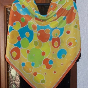 XXL-Silkscarf with bubble pattern, scarf in yellow, orange, green and blue, Crêpe de Chine-scarf extraordinary, scarf for the beach