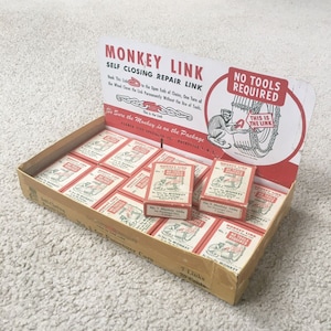 Vintage MONKEY LINK Store Display With 12 Full Boxes - Rochester NY - Very Rare!!