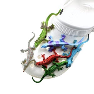 Lizard Shoe Charm | Realistic Lizard Charm | Green Lizard | Blue Lizard Clog Charm | Reptile Charm | Unique Shoe Charms | Gift Ideas