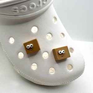 Brown Square com Olhos Shoe Charm | Looking Eye Shoe Charms | Unique Shoe Charms