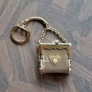 Las Vegas Mini Mesh Purse Key Chain Ring Pendant