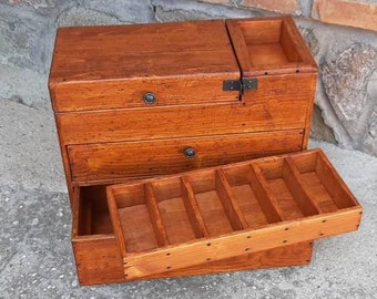 Men's valet box , man's jewelry box , box for pocket knives , handmade in Italy
