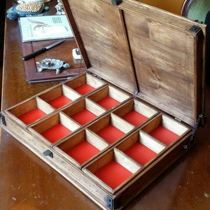 Wooden jewelry box  rustic watch box keepsake box reclaimed wood handmade in Italy
