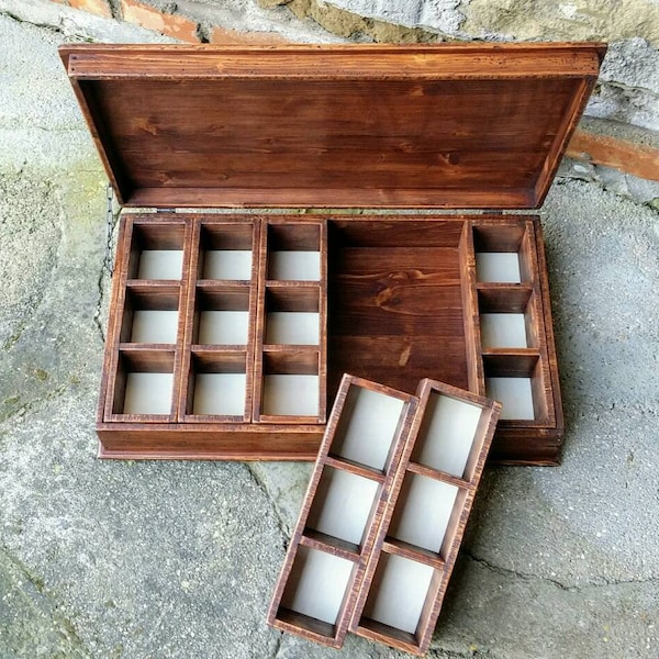 18 watches box , jewelry box , mens valet box , reclaimed wood box for 18 watches , hand made in Italy