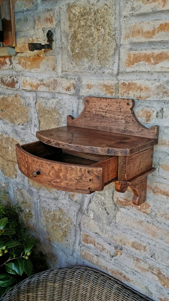 Mensola rustica in legno di recupero , mensola con cassetto costruita a  mano in Italia , stile rustico Italiano -  Italia