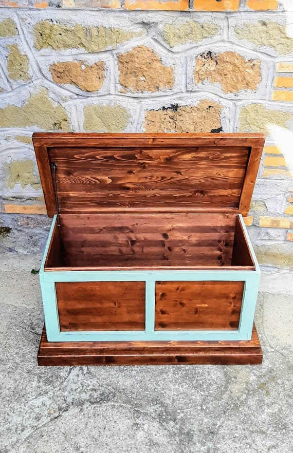 Antique wooden hat box made with fine wood antique luggage - Ruby Lane