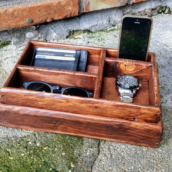 Mens valet box with tray , reclaimed wood box with tray , jewelry organizer , pocket emptier  handmade in Italy