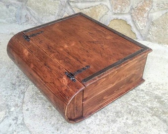 Caja de la Biblia, contenedor para libros antiguos, cofre en madera recuperada y hierro.