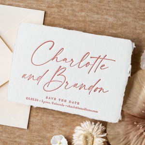 Tarjeta de invitación para guardar la fecha con caligrafía • TAMAÑO MINI • Impresión tipográfica, papel hecho a mano, minimalista, elegante, invitación de boda para guardar la fecha