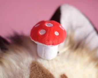 Fursuit Prop Mushroom - Fursuit Toadstool Hairclip - Furry Food Prop  - Plush Fursuit Accessoiries - Fursuit Jewelry - Minky Fursuit Props