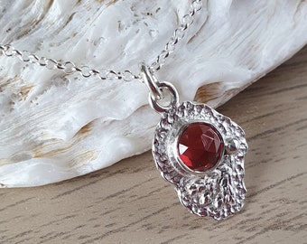 Mozambique Garnet Fern Necklace | Sterling Silver | Necklace | Rose Cut