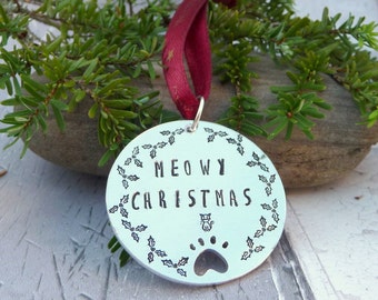 Cat Christmas Decoration, Meowy Christmas, Cat Bauble, Pet Decoration, Cat Xmas Tree Decoration, Cat Lover Gift, Metal Bauble, UK Shop