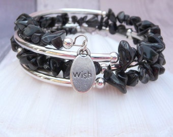 Bracelet d’Onyx noir, bracelet Wrap noir, Bracelet de pierres précieuses, wrap bracelet, bijoux Onyx, Pierre de naissance juillet, cadeau pour elle, cadeau dames, femmes