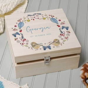 Hedgerow Wreath Wooden Memory Box