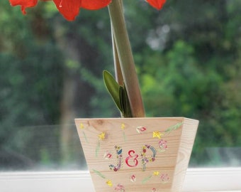 Couple's Birth Flower Pine Planter