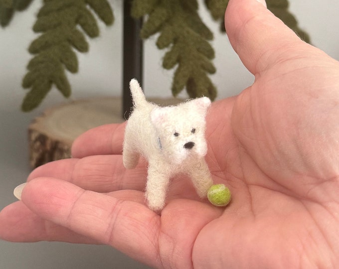 Miniature Needle Felted Dog, West Highland Terrier Sculpture, Dolls House Miniature Dog, Wool Sculpture