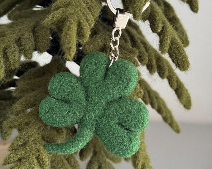 Needle Felted Shamrock Keyring, Lucky Clover, Brooch Pin, Fridge Magnet, Keychain, Luck Charm, Lucky Gift