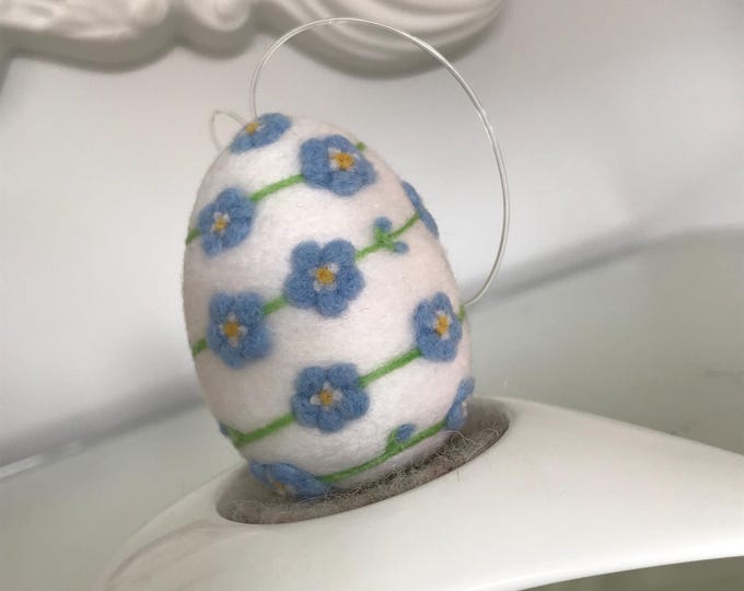 Needle Felted Egg, Spring Ornament, Easter Egg, Table Decoration, Mothers Day Gift, Hanging Decoration, Tree Decoration, Christmas Decor